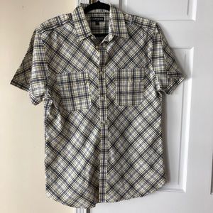 Men’s express short sleeve button down shirt